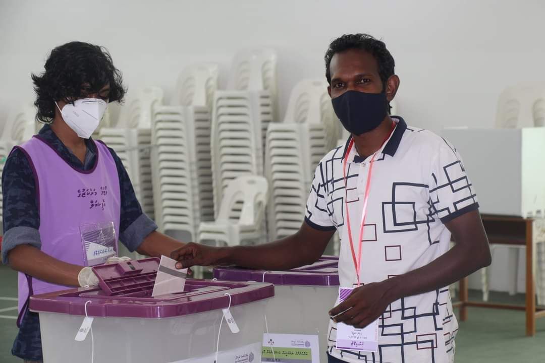 ލޯކަލް ކައުންސިލް އިންތިޚާބުގެ ވޯޓްލުން ފަށައިފި