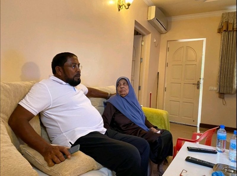 ގާސިމް އިބްރާހިމް ބަލާ ބޮޑުކުރި ''ބޮޑު މަންމަ'' ނިޔާވެއްޖެ