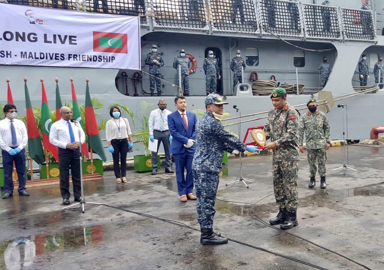 ބަންގްލަދޭޝްގެ އެހީ ސަރުކާރާ ޙަވާލުކޮށްފި