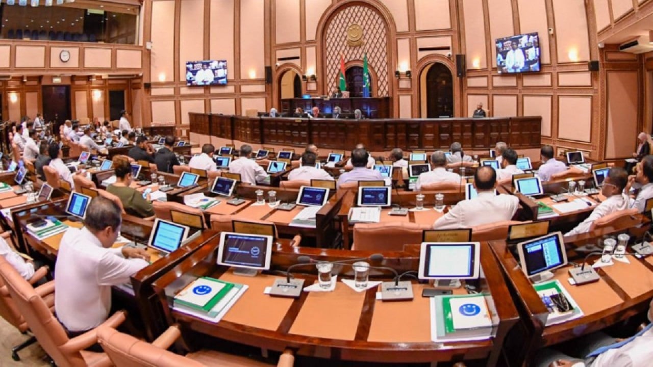 މަޖިލީހުގެ ރައީސްގެ ރަސްމީގެކޮޅު ޙަވާލުކުރިކަމަށްބުނެ ޕްލޭނިންގ މިނިސްޓްރީން ހެދީ ދޮގެއް