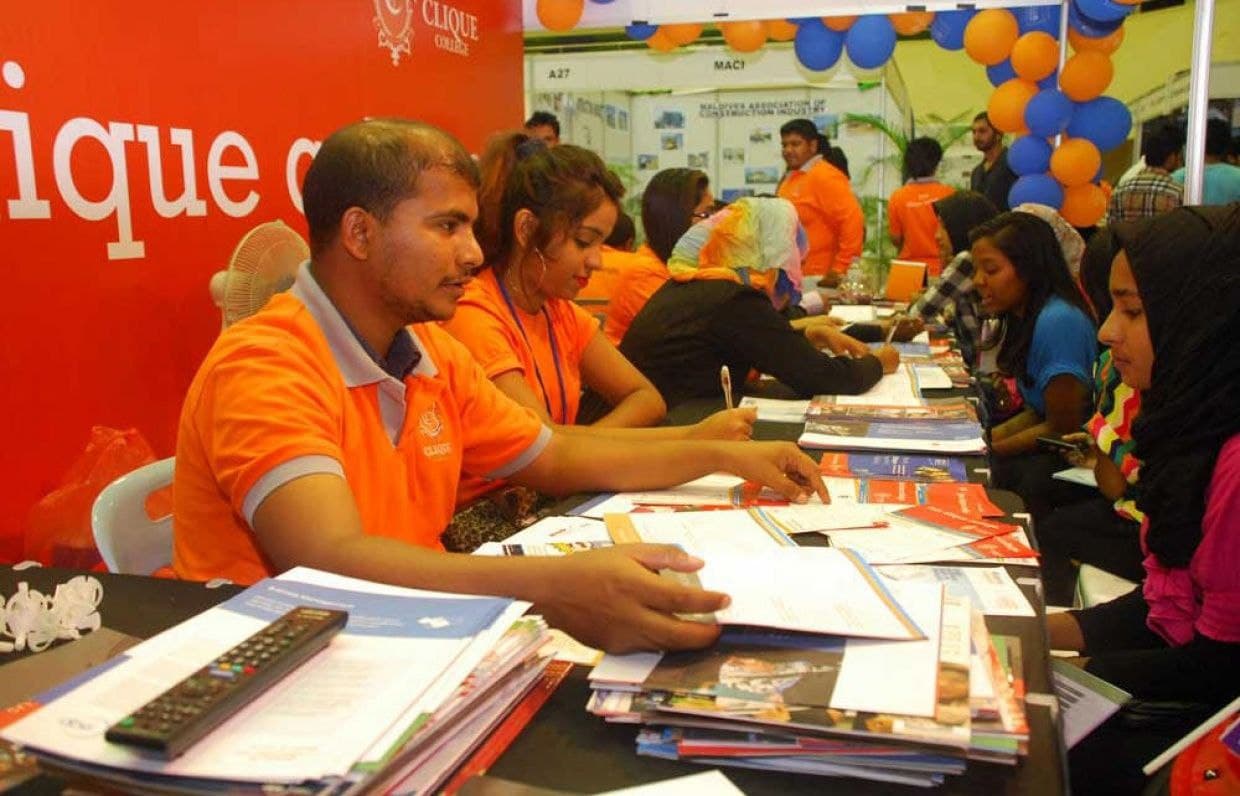 ނަސޯރާދީން ޕްރޮމޯޓްވާ ލަވަޖެހުނީ އޮޅިގެން: ކްލިކް ކޮލެޖް