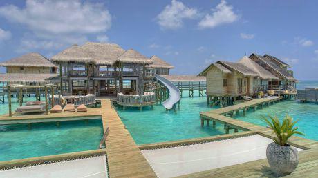 ކޯވިޑް-19: ޝައްކުކުރެވޭ އަލާމާތްތަކެއް ހުރެގެން ގިލި ލަންކަންފުށިން ދިވެއްސަކު ޓެސްޓް ކުރަނީ