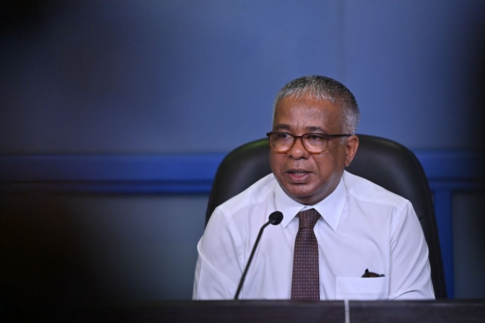 ގޯއްޗަށް ޝަރުތު ހަމަވާކަމަށްއޮތީ މާލެއަށް ރަށްވެހިވެފައިވާ ތިންބިދޭސީން، ދާއިމީލިސްޓުން އެކަން އިސްލާހުކުރާނަން: އަކްރަމް