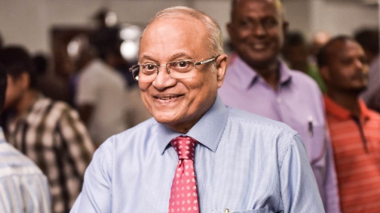 ރައީސް މައުމޫންގެ އިލްތިމާސެއް: ގައުމީ ބިން ފޮތިފޮތި ވާ ފަދަ ވާހަކަ ނުދައްކަވާ