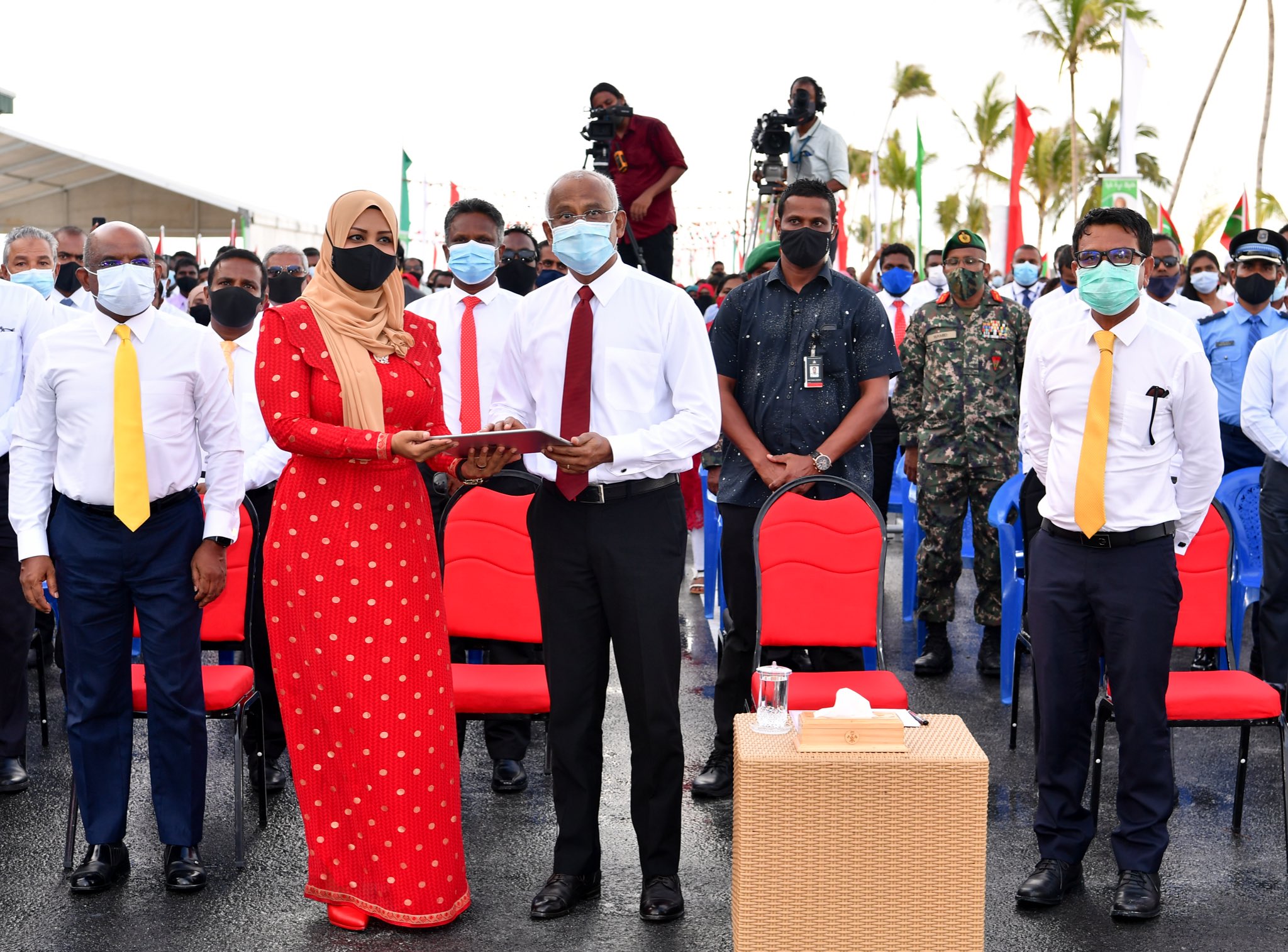 ހޯރަފުށީ އެއާޕޯޓަކީ އުތުރުގެ އިގްތިސާދު ކުރިއަރާނެ ނާރެހަކަށް ވެގެންދާނެ: ނަހުލާ