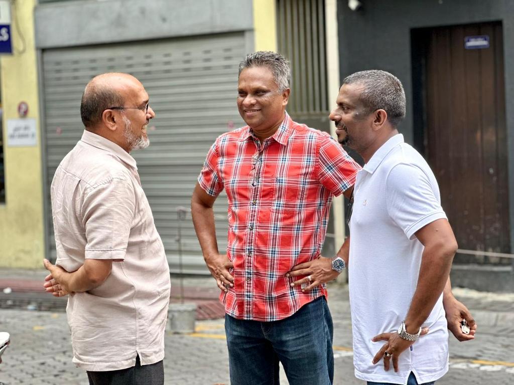 މާލޭސިޓީ މޭޔަރ އެމްޑީޕީ ޓިކެޓު ޕްރައިމަރީއަކާނުލައި އާދަމް އާޒިމް ކަށަވަރުކޮށްފި