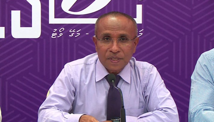 ހަބީބް ހަނދާންކޮށްދެއްވީ ކެންޑިޑޭޓުންގެ އިންތިޚާބީ ހައްގަށް އަރައިގަތުމަކީ ގާނޫނީ ކުށެއްކަން