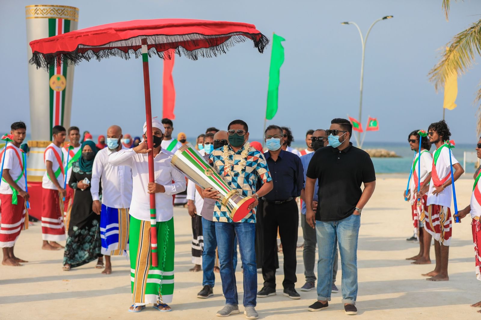 ބޭނުންވަނީ ރަށްރަށުގައި ބޮޑެތި މުބާރާތްތައް ކުޅެވޭނެ ގޮތަށް ބަދަލު ކުރަން: މަހުލޫފް