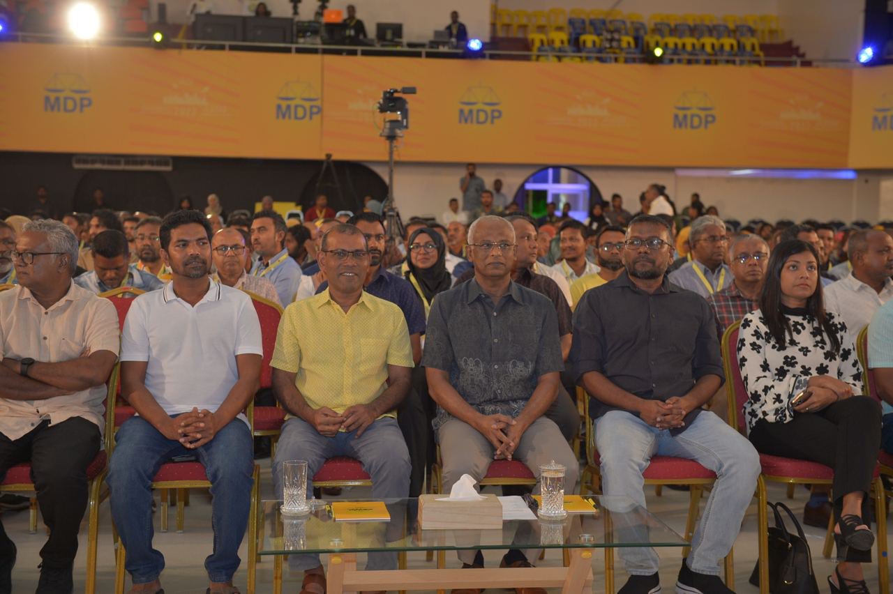 ރީކޯމޫސަގެ ތުހުމަތު: 17 އަހަރުން އެމްޑީޕީއަށް ލިބުނު 400 މިލިޔަން ރުފިޔާ ބަޔަކު ކާލީ