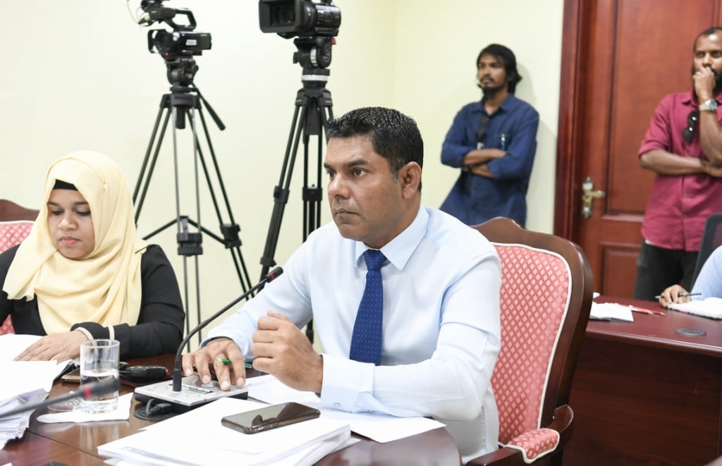 ރައީސް ނަޝީދު އަބަދުވެސް އުޅުއްވަނީ ބޮޑު ތަޅެއް އަޅުވަން: ނާޝިޒު