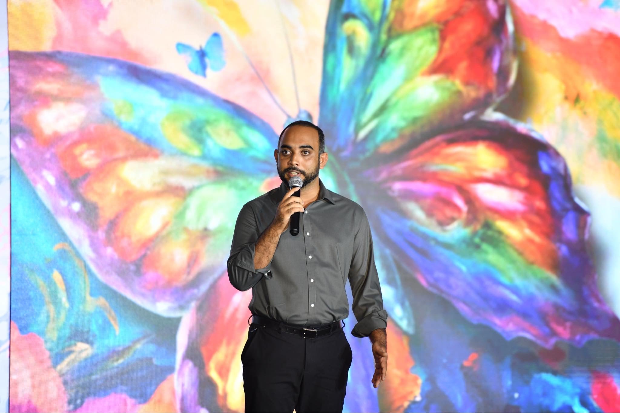 ފަންނުވެރިންގެ މަސައްކަތް ކުރިއަރުވަން ދައުލަތުން މަސައްކަތް ކުރަންޖެހޭ: ޔޫތު މިނިސްޓަރ