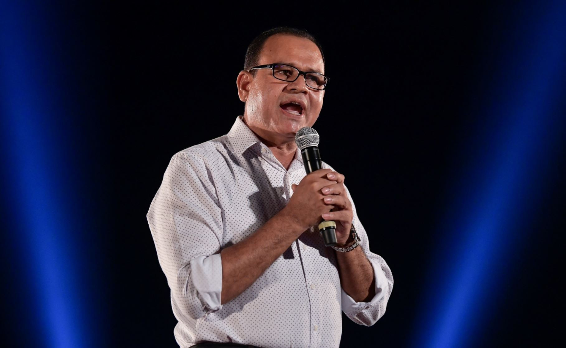 އިދިކޮޅު ލީޑަރަށް އިންޒާރު ދިންކަން ފުލުހުންނަށް ކުރިން ނޭނގުމުން ކަންބޮޑުވޭ: ޝަރީފް