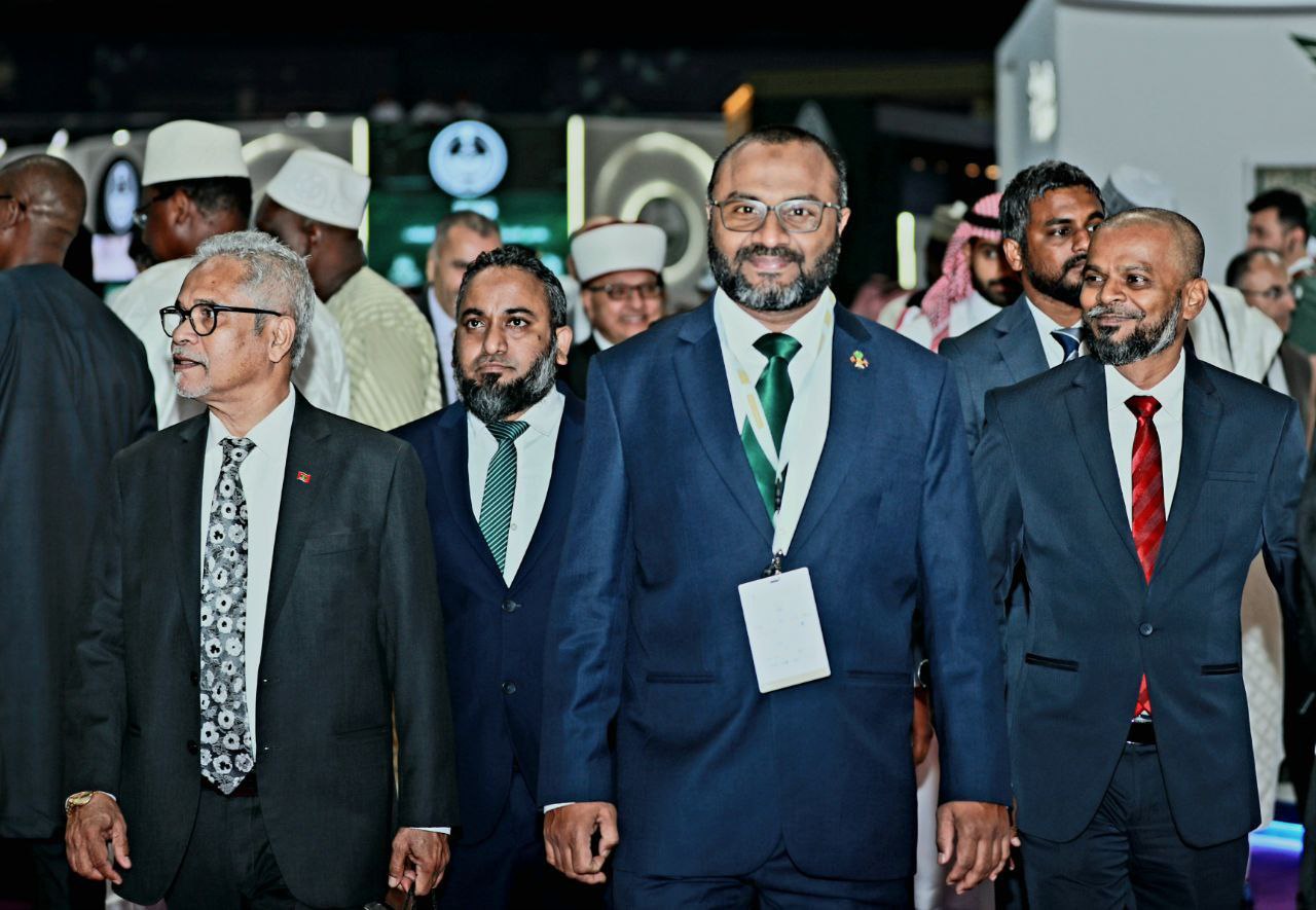 ހައްޖު ކޮންފަރެންސް އިފްތިތާހު ކުރުމުގެ ރަސްމިއްޔާތުގައި ޑރ. ޝަހީމް ބައިވެރިވެވަޑައިގެންފި