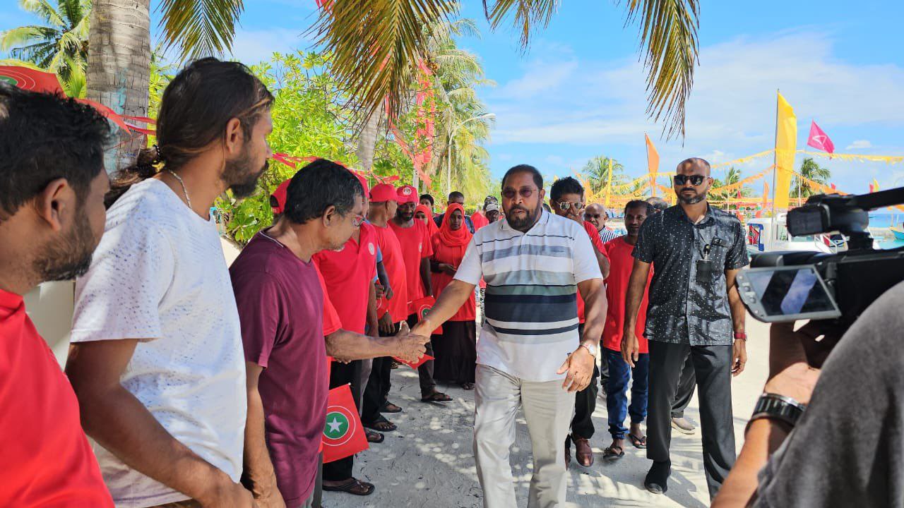 މޭވާ ނާޅާ ގަހަކަށް ގަޅި ނޫކާނެ: ގާސިމް