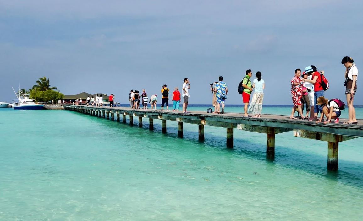 މިއަހަރުގެ މިހާތަނަށް 1.2 މިލިއަން ފަތުރުވެރިން ޒިޔާރަތްކޮށްފި