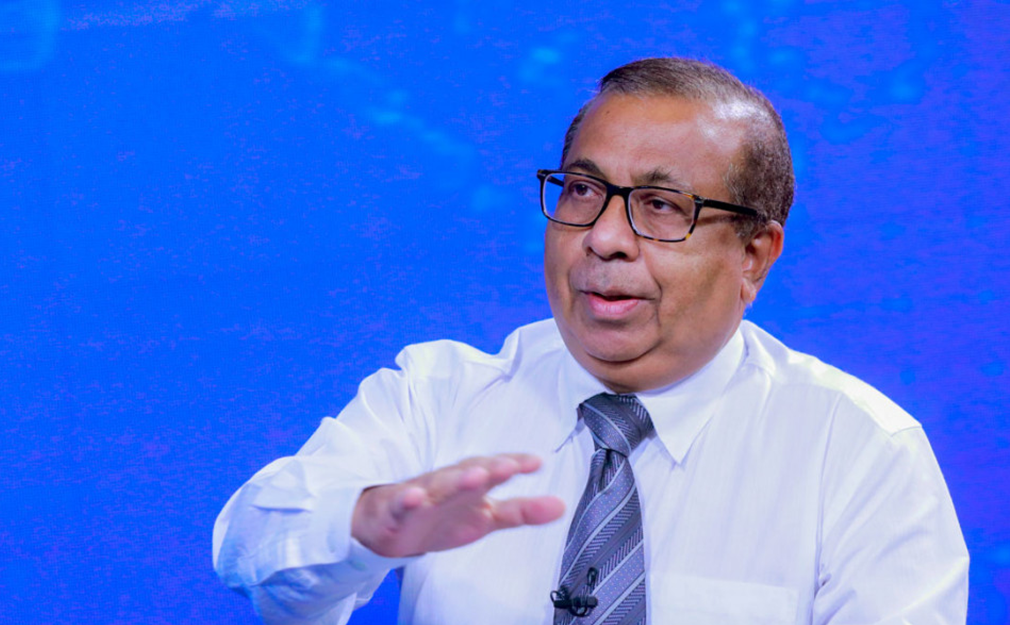 ވޯޓު ނެގުމަށް ތައްޔާރު؛ 8:00 ގައި ވޯޓުނެގުން ފެށޭނެ: އިލެކްޝަންސް