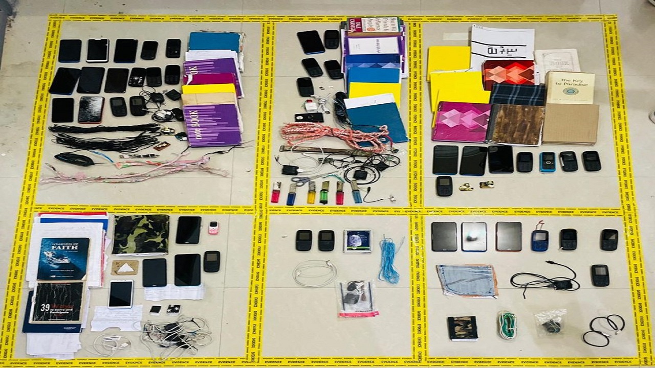 ޖަލު އޮޕަރޭޝަންގައި ޕެޕަރސްޕްރޭ ބޭނުންކޮށްފައިވޭ - ފުލުހުން