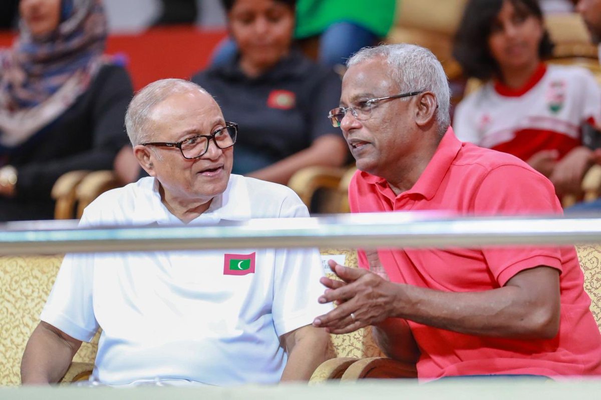 ސްޓޭޓް މިނިސްޓަރ އަސްހަދަށް ފިޔަވަޅު އަޅަން މައުމޫން ގޮވާލައްވައިފި