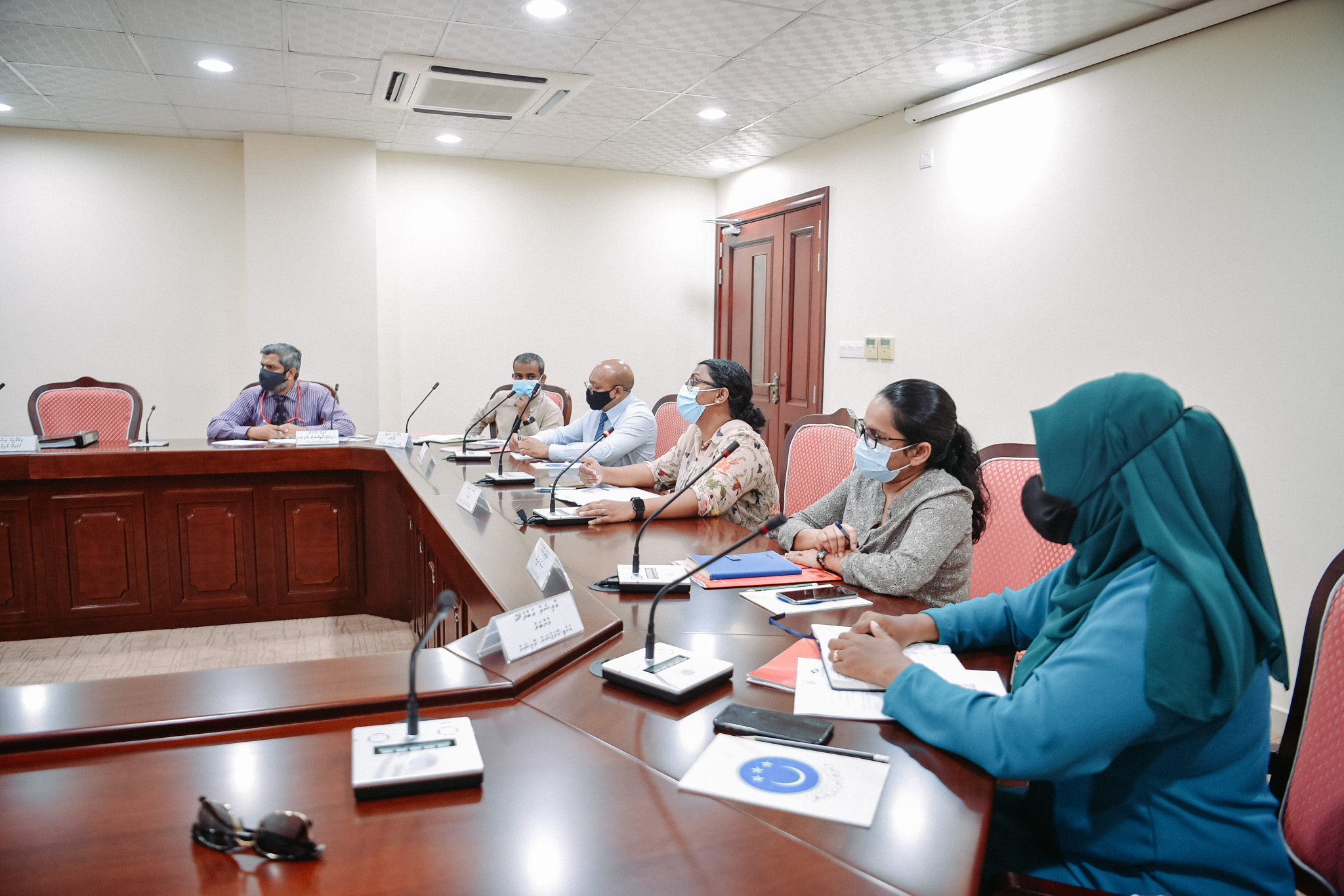 މައްސަލަތަކުގައި އިސްކަންދޭންވީ ތަރުތީބާގުޅޭ އުސޫލެއް އޭސީސީން އެކުލަވާލަނީ