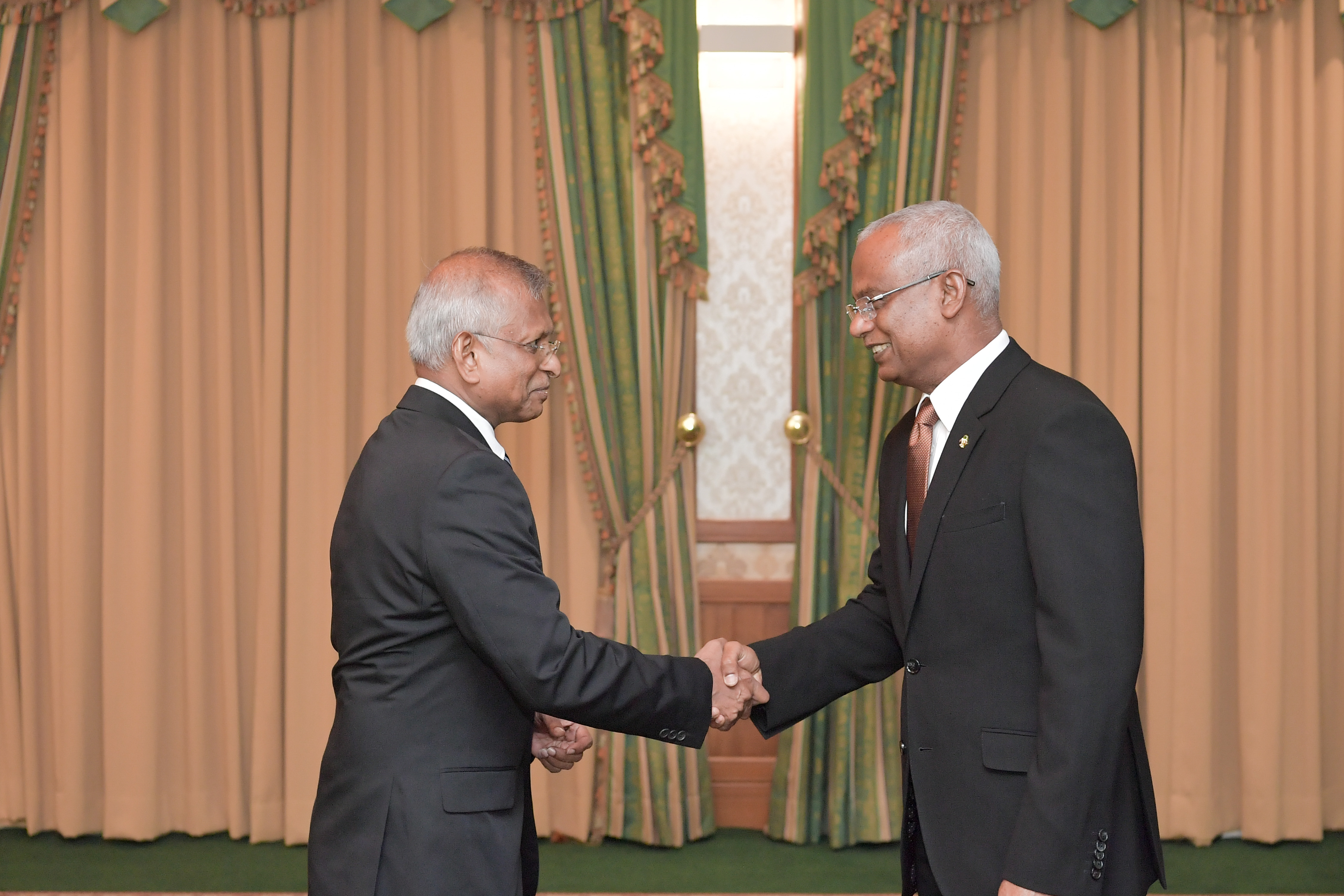 އަލީ ހާޝިމަށް ލިބިވަޑައިގެންނެވި މަޤާމާއި ގުޅިގެން ރައީސްގެ މަރުހަބާ