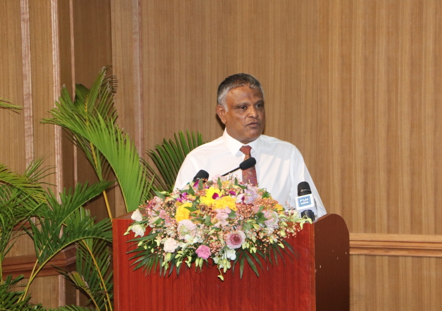 އެކައުންޓެންޓުން އުފައްދަން މިހާގިނަ ސްކޮލަޝިޕެއް އެއްވެސް ސަރުކާރަކުން ދީފައެއްނެތް: މިނިސްޓަރ