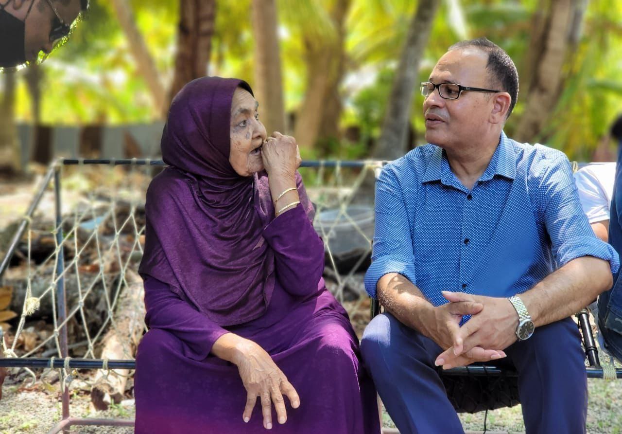 އަންހެނުންގެ ކޮމެޓީތަކަކީ ވަކި ގާނޫނީ ޝަހުސަކަށް ހަދަންޖެހޭ: އާދަމް ޝަރީފް