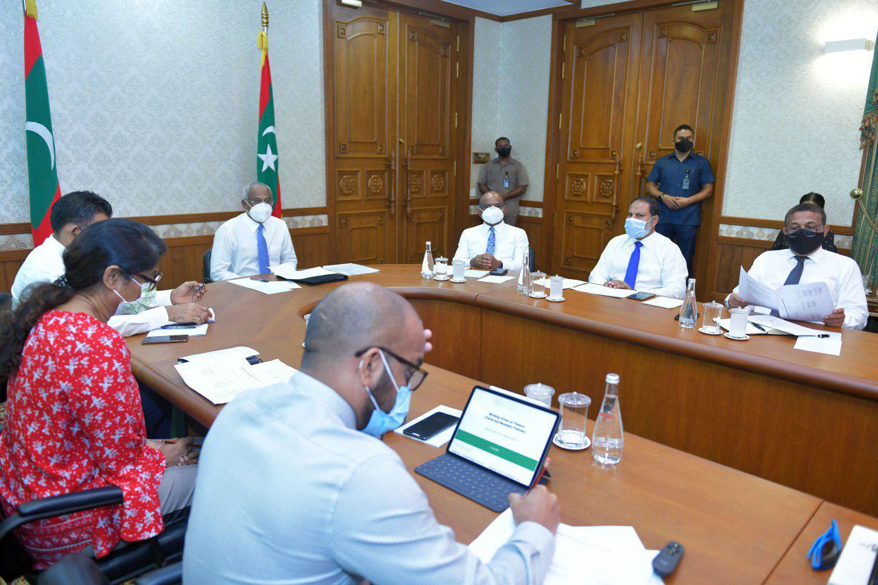 ބަޖެޓުގެ ޚަރަދުތަކާއި އާމްދަނީ އަލުން ދިރާސާކޮށް އެކުލަވާލަނީ