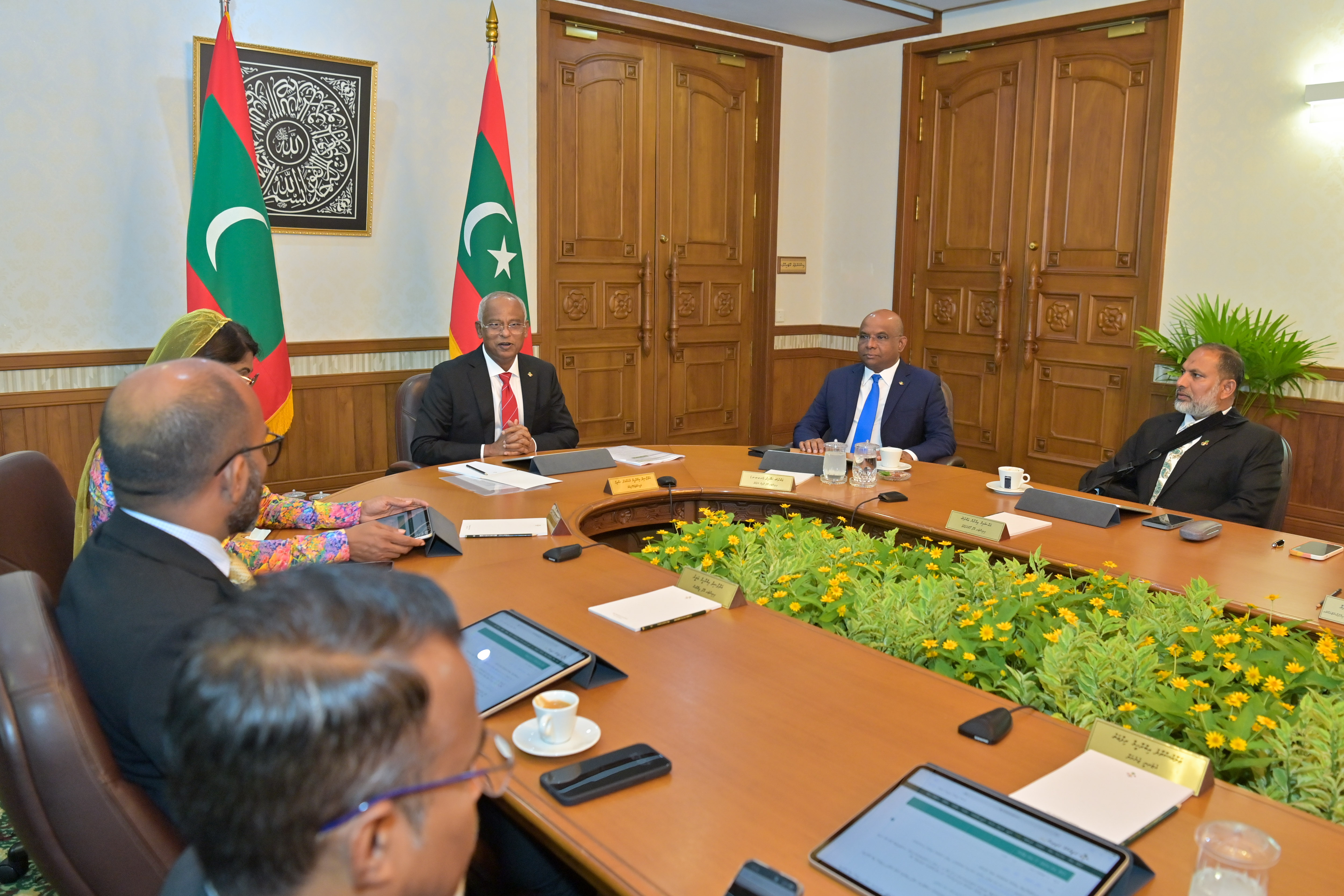 އދ.ގެ 2 މުއާހަދާއެއްގައި ބައިވެރިވުމަށް ވަޒީރުންގެ މަޖިލީހުން ނިންމައިފި