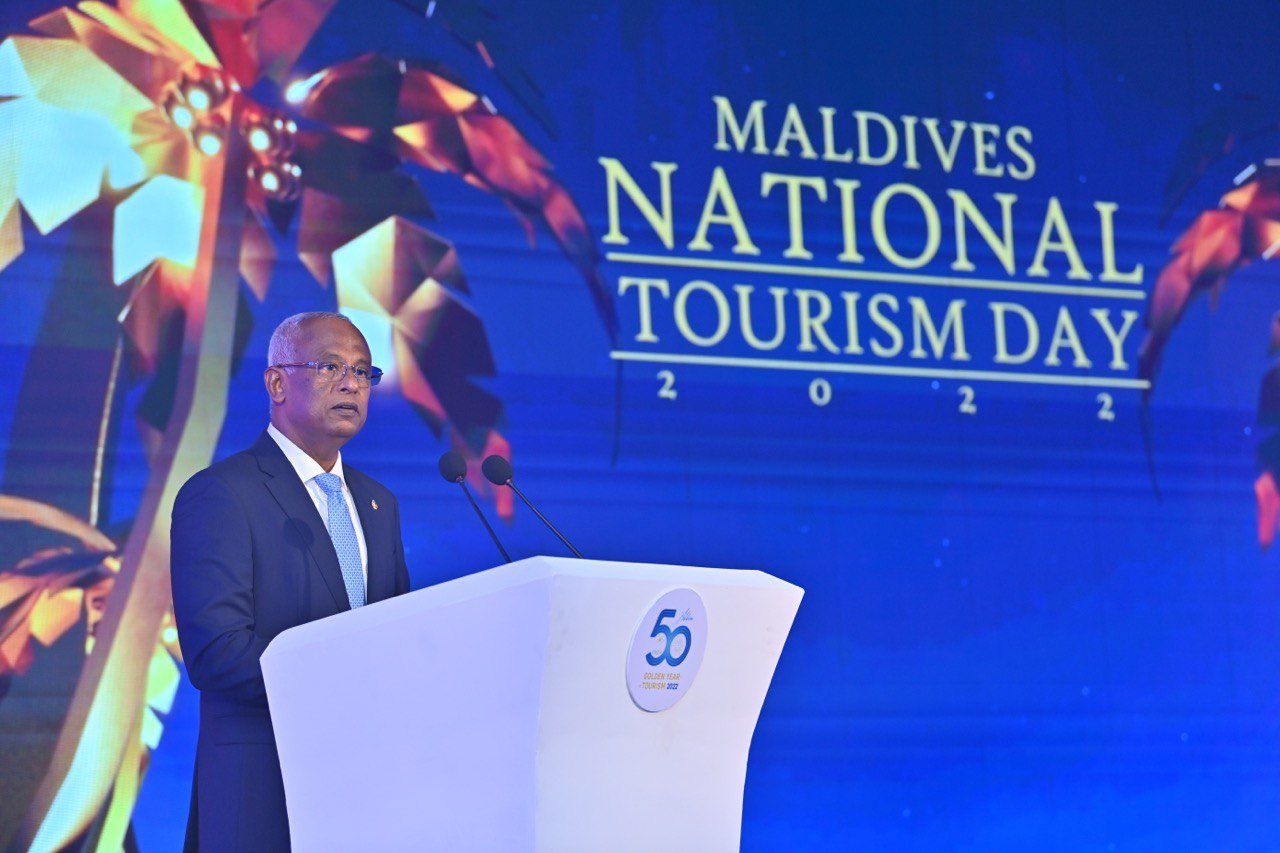 އަލަށް ހަދާ ރިސޯޓްތައް ތަރައްޤީ ކުރުމަށް ފައިސާ ހޯދައިދިނުމުގެ މަސައްކަތް އެބަކުރަން: ރައީސް