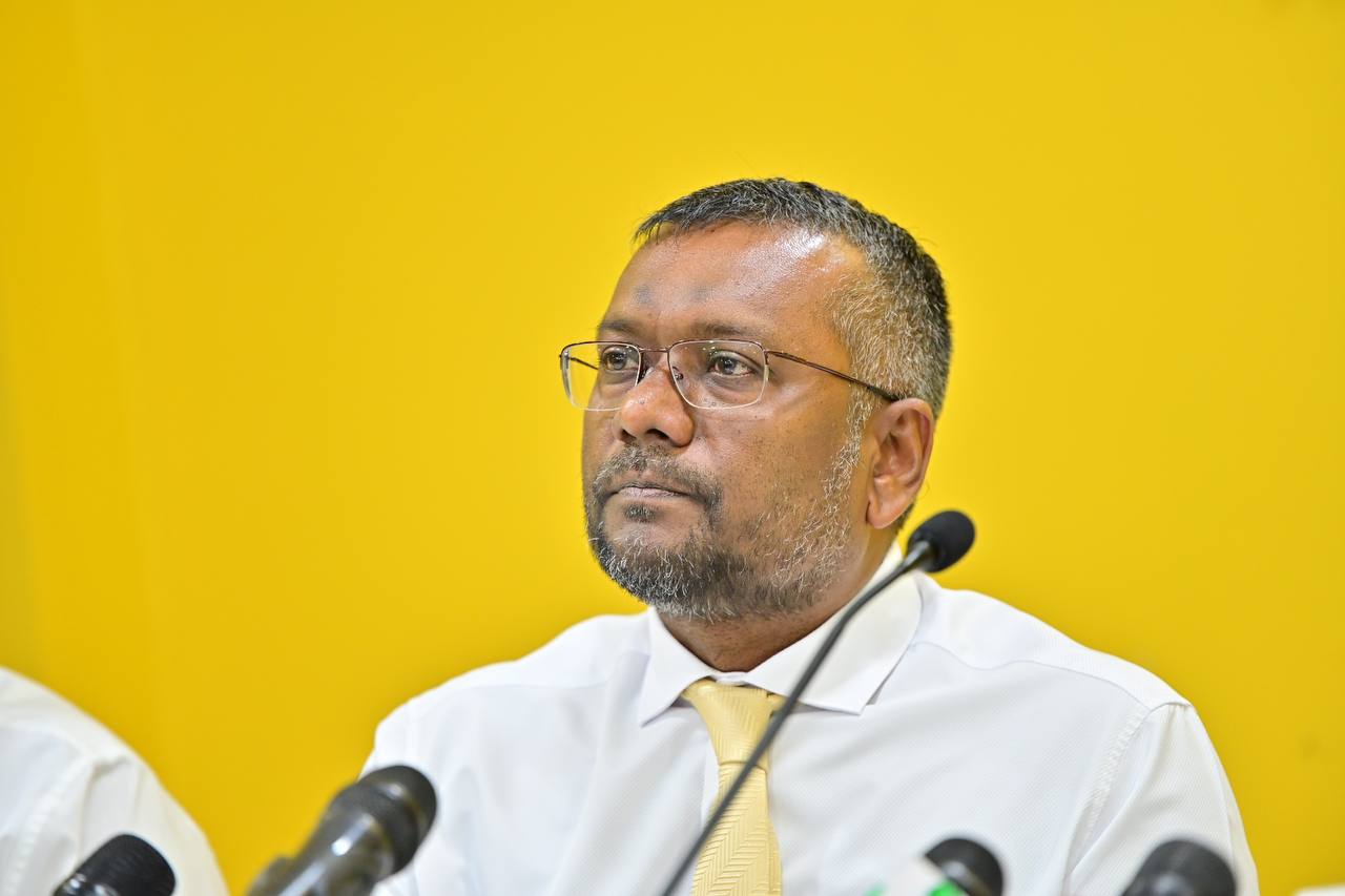 ފައްޔާޒް ސަރުކާރަށް: ހަމަ ފައިސާ ޗާޕު ކުރަންވީ؛ އެއީ ވަކި ގޮތަކަށް ކުރަންޖެހޭ ކަމެއް