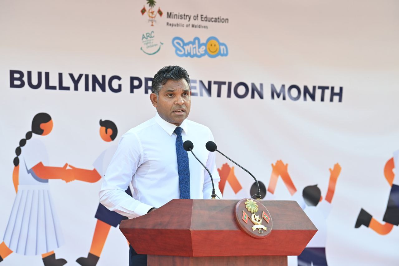 ހަނގާކުރުމާއި ކުޑަކުދިންނަށް އަނިޔާކުރުމުގެ މައްސަލަތައް އޮތީ ކަންބޮޑުވާ ދަރަޖައެއްގައި: ފައިސަލް