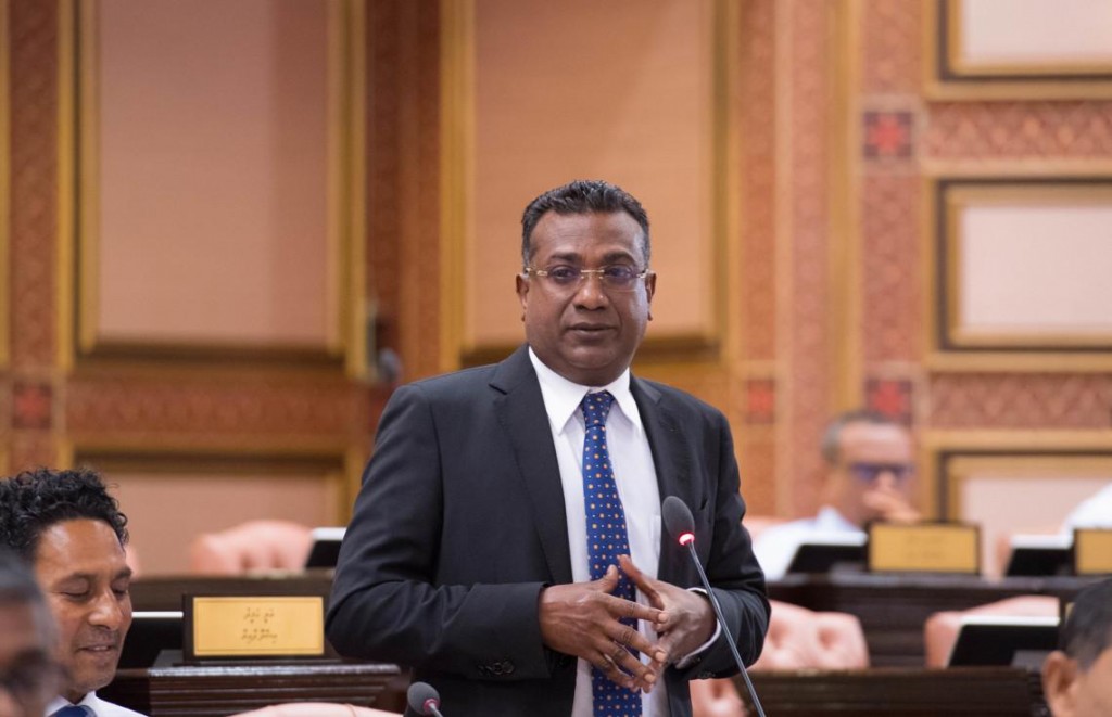 ޖާބިރުގެ ޤަރާރަށް ޖާބިރުވެސް ވޯޓު ނުދެއްވި