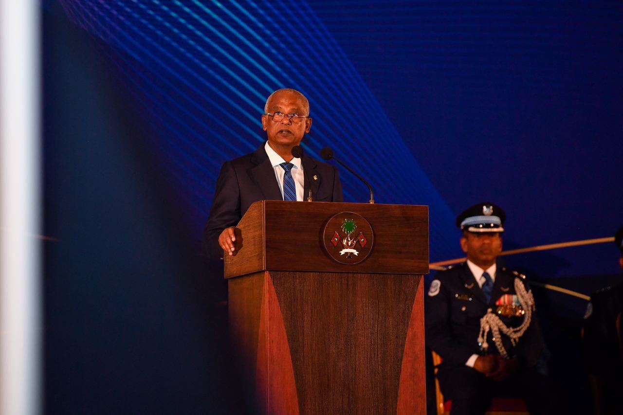 ފުލުހުންގެ ހިދުމަތް ތަރައްގީ ކުރަން ސަރުކާރުން ބޮޑު އިސްކަމެއް ދެން: ރައީސް