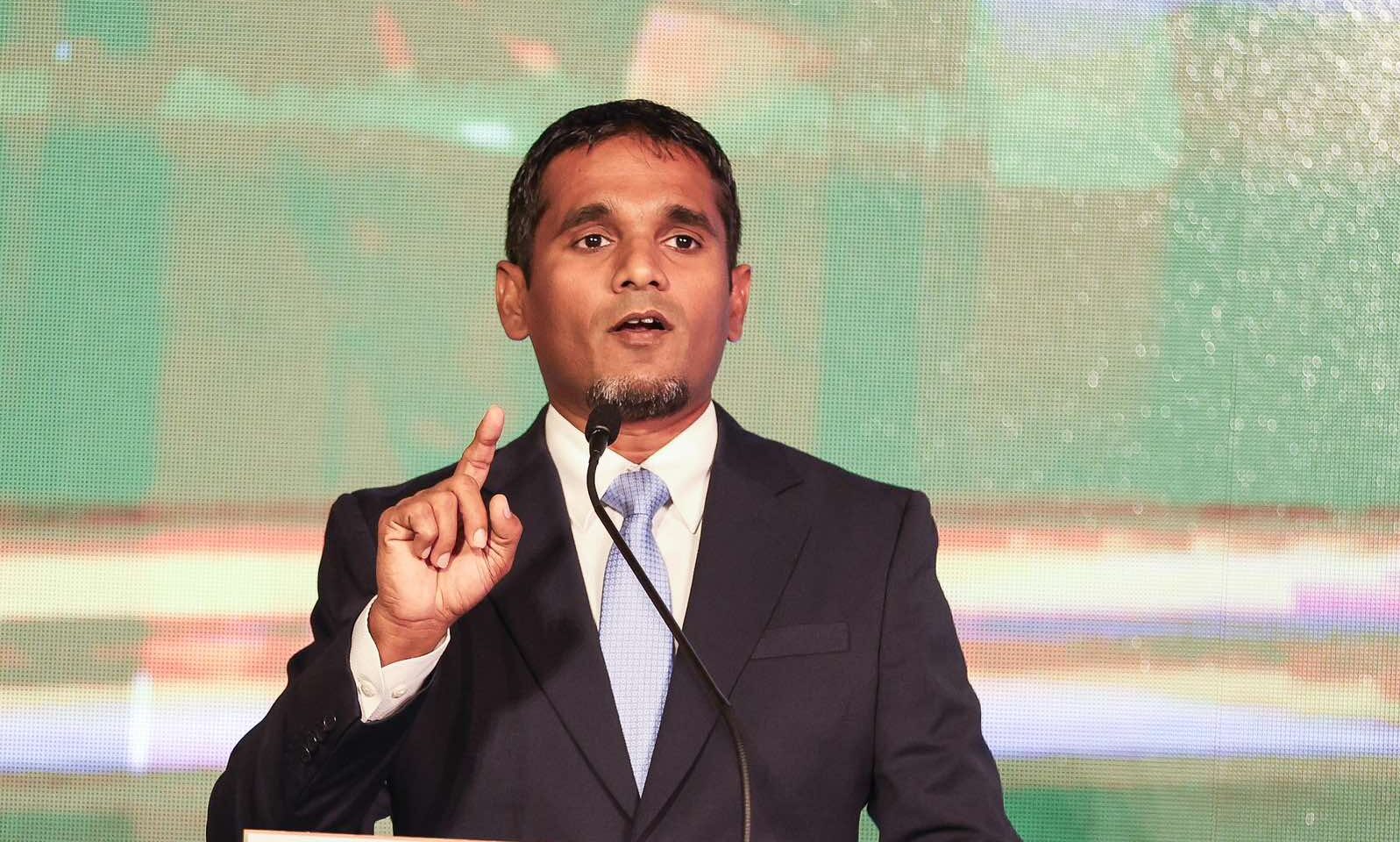 ރާއްޖޭގައި މިހާރު އޮތީ ނާމާންކަން، އެކަން ބަދަލުކުރެވޭނީ ޑިމޮކްރެޓްސްއަށް: އިލްޔާސް