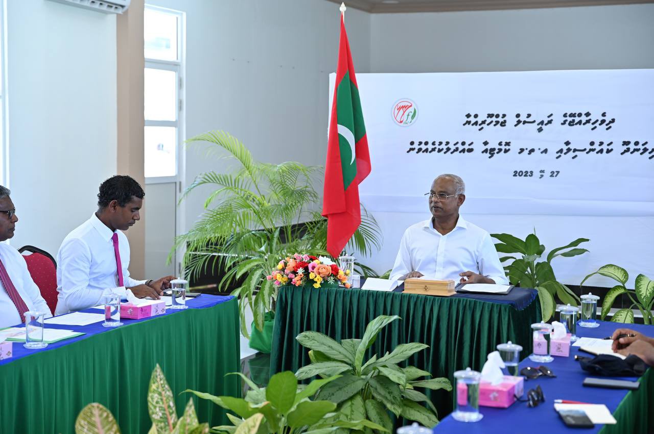 ނިލަންދޫގެ ތަރައްޤީއަށް ބޭނުންވާ 7 ކަމެއް ރައީސްގެ ސަމާލުކަމަށް ގެނެސްފި