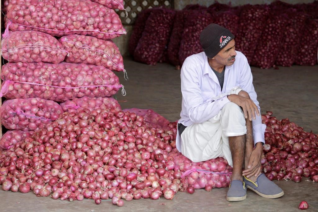 އިންޑިއާއިން ފިޔާ އެކްސްޕޯޓްކުރުން ހުއްޓާލަނީ