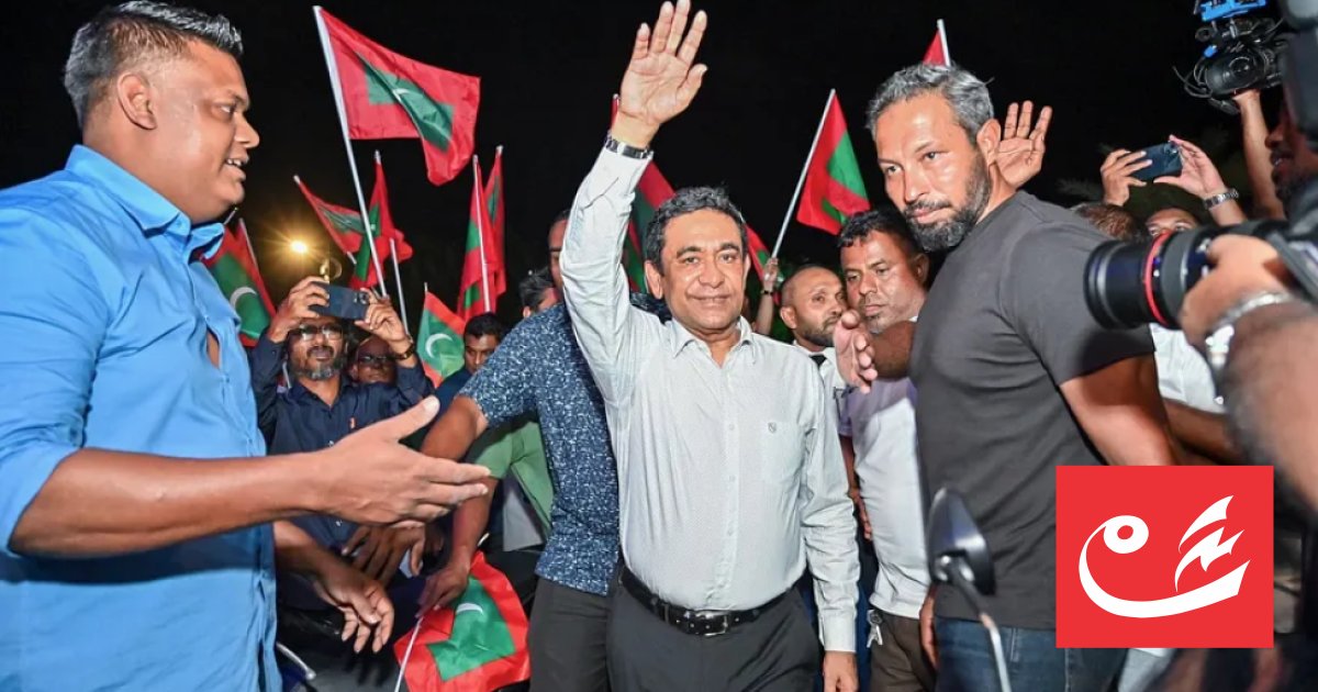 ރައީސް ޔާމީން ފުލުހަށް ހާޒިރުކުރަން ޗިޓް ހަވާލުކުރަން ފުލުހުން މަސައްކަތް ކުރަނީ