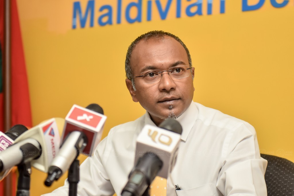 ހަމަލާގެ ޝަރީއަތް ކުރިއަށް ގެންދާނެ ގޮތުގެ ތާވަލެއް ކޯޓުން ދޭންޖެހޭ: ހަސަން