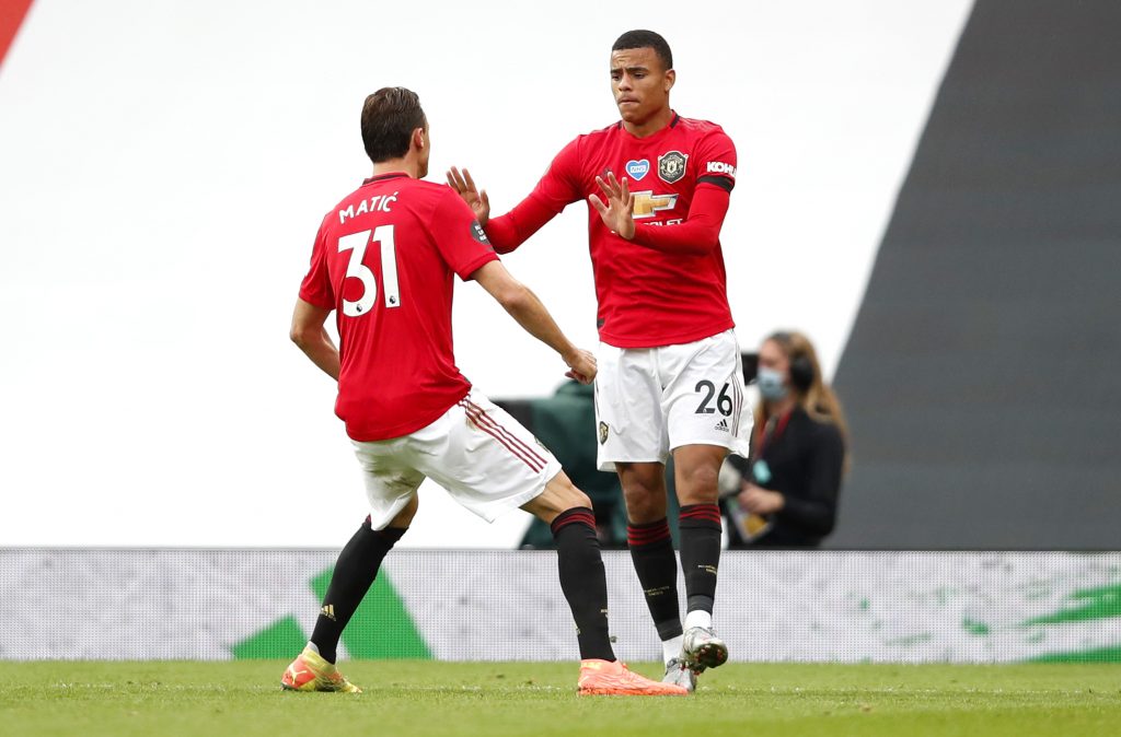 ޔުނައިޓެޑް ތިން ވަނައަށް ޖެހިލައިފި