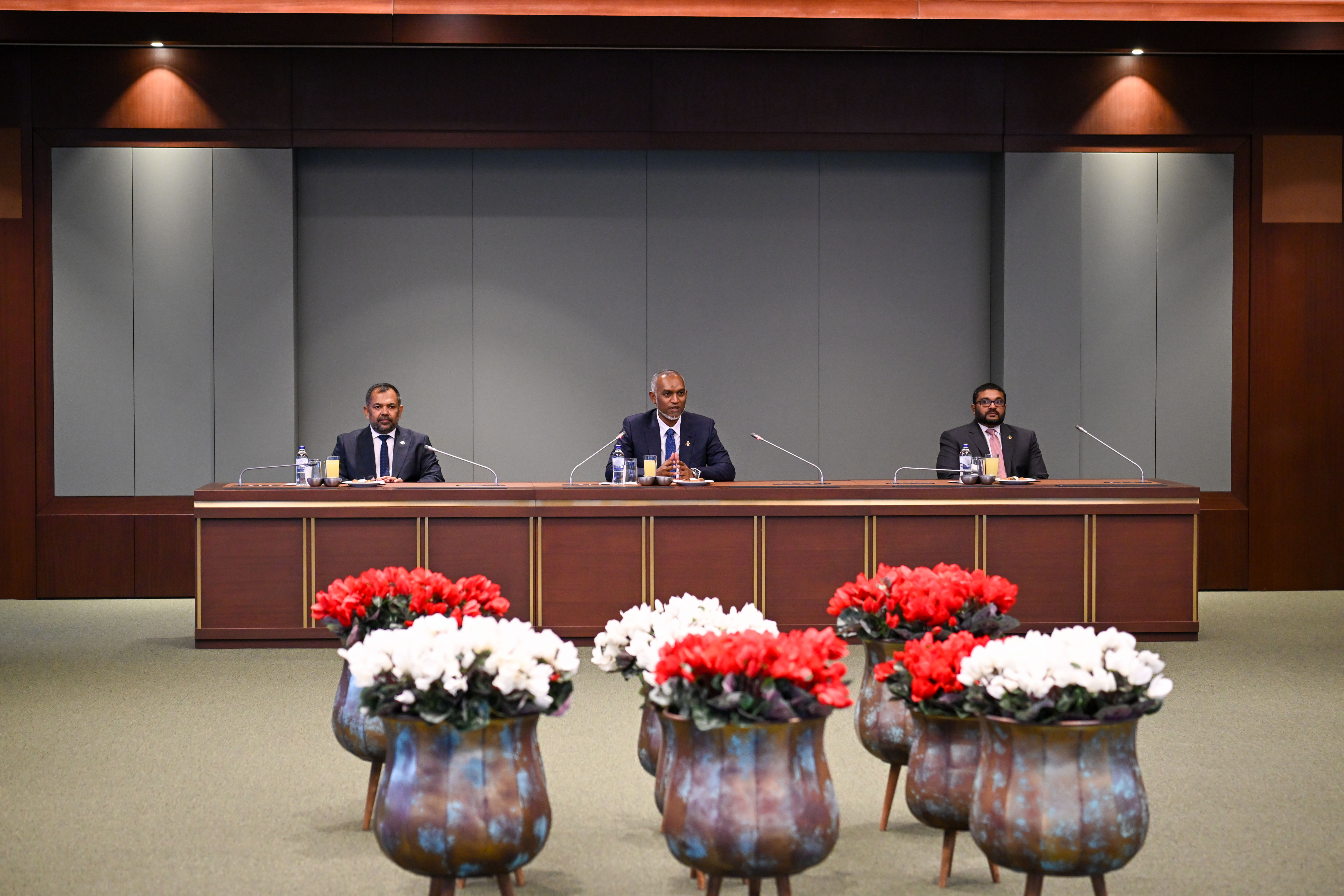 ބީއެމްއެލުން ކަނޑައަޅާފައިވާ މިންގަނޑަށް ޙައްލެއް ހޯދަން މަސައްކަތް ކުރާނަން: ރައީސް