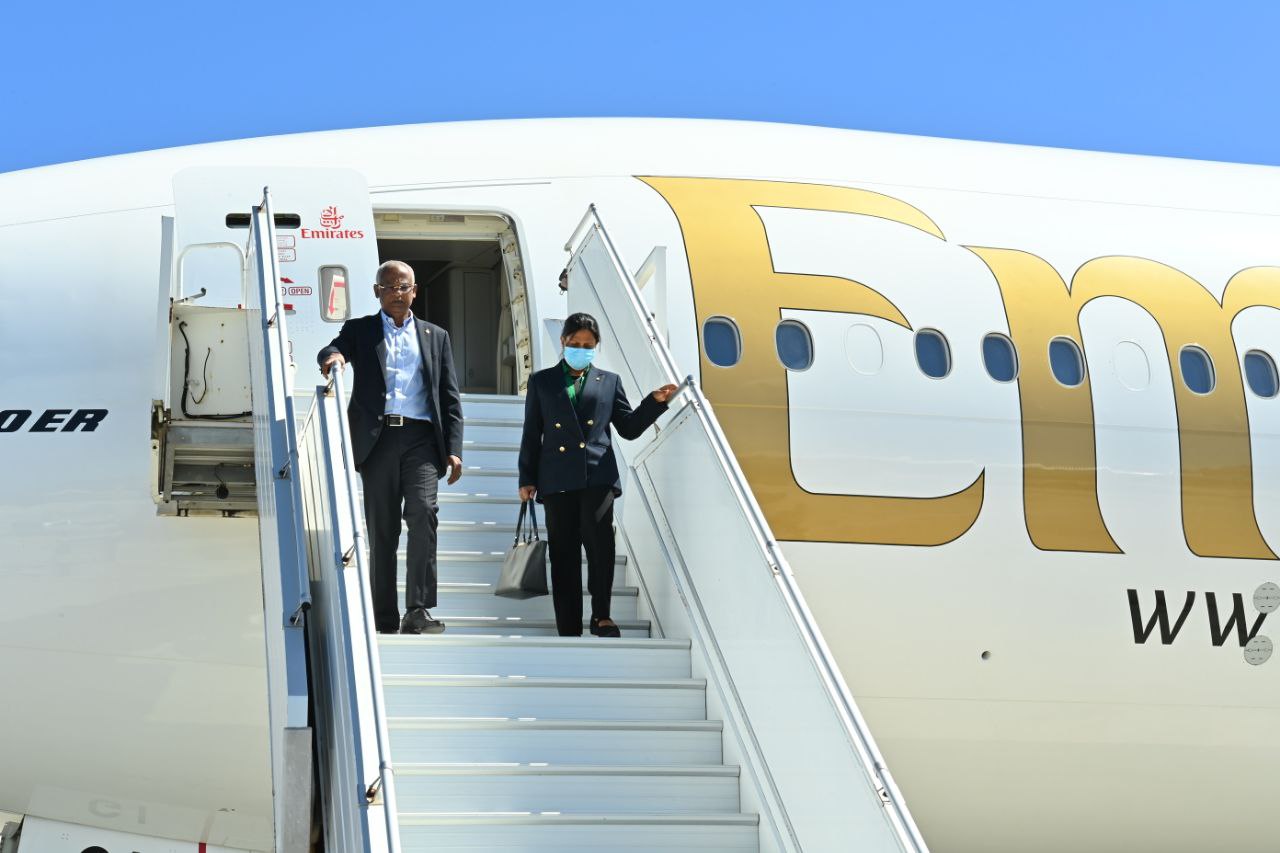 ރައީސްގެ ދެކަނބަލުން މާލެ ވަޑައިގެންފި