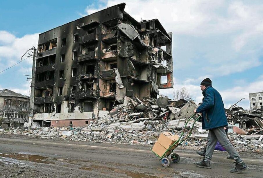 ޖަރުމަނާއި ފްރާންސުގައި ތިބި ރަޝިޔާގެ ޑިޕްލޮމެޓުން ގައުމުން ބޭރުކުރަނީ