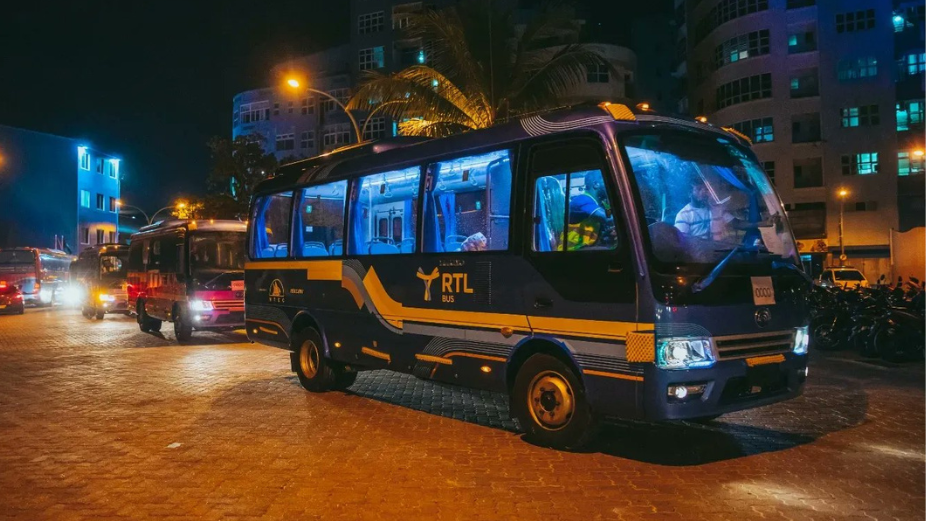 މިނީ ބަސް ފެށުމަށް ޕާކިން ހުސްކުރަން ފަށައިފި