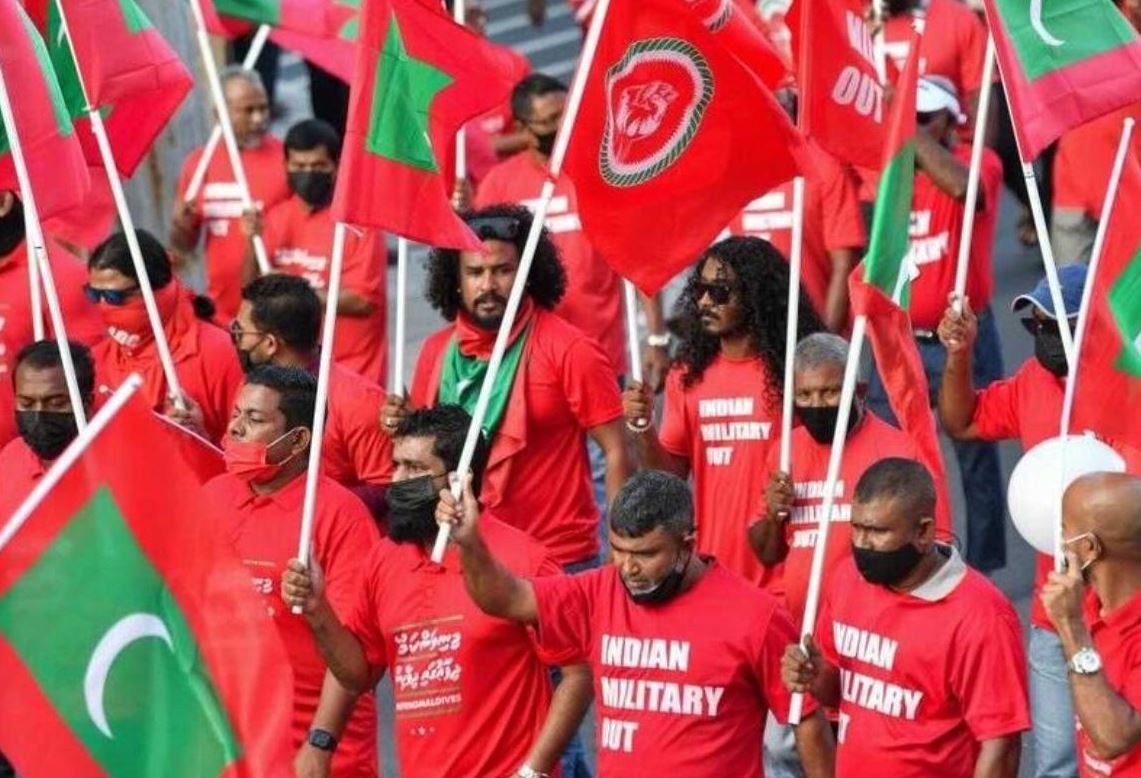 އިންޑިއާ އައުޓް ހުއްޓުވުމަށް ޤާނޫނަށް އިސްލާހު ގެންނަން ހުށަހަޅައިފި