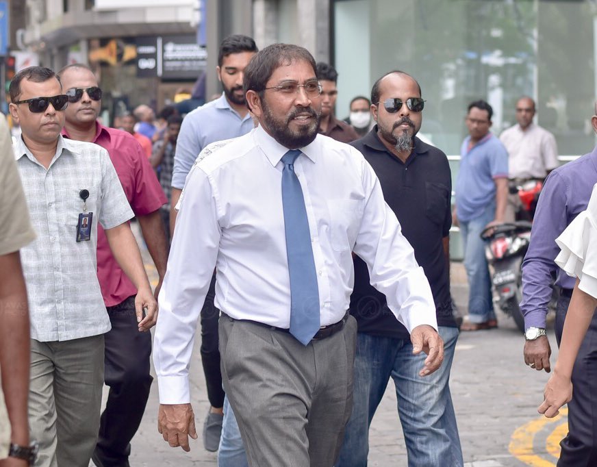 ޕާޓީތަކަށް ހަރަދުކުަރަނީ ޑިމޮކްރަސީ ދެމެހެއްޓުމަށް: ގާސިމް