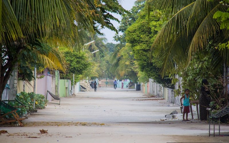 ޤާސިމްގެ ވަޢުދު: ކޮންމެ ފަޤީރަކަށް ސަރުކާރުން މަހަކު މަދުވެގެން 3000 ރުފިޔާގެ އެހީއެއް