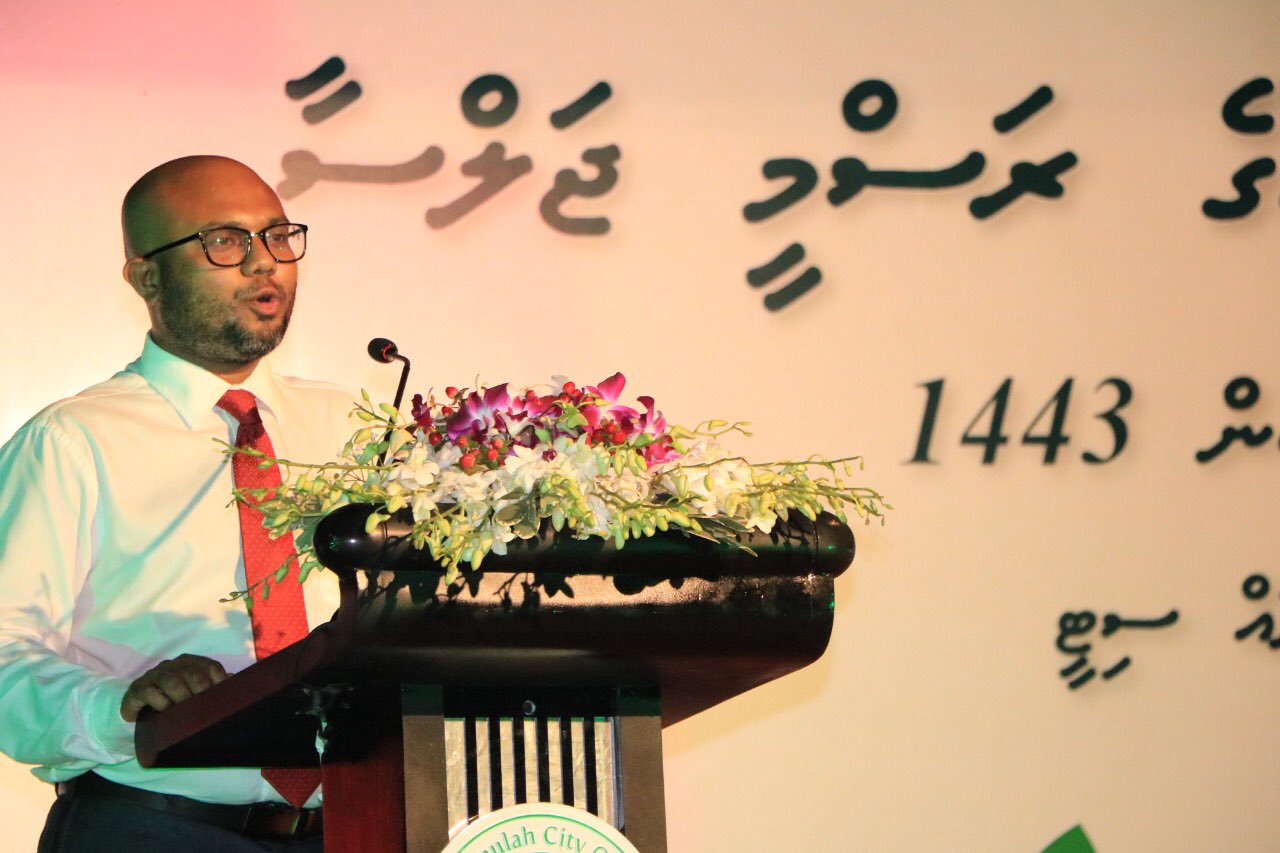 އިސްލާމްދީނާއި ދިވެހިވަންތަ އުޅުން އަންނަންއޮތް ޖީލަށް ފޯރުކޮށްދިނުމަކީ ޒިންމާއެއް - ނަޛީރު