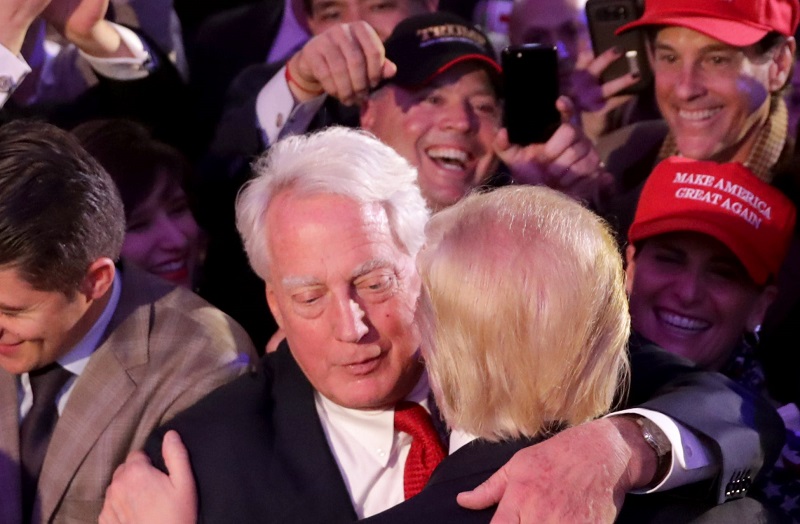 ޓްރަމްޕްގެ ކޮއްކޮ ރޮބަޓް ޓްރަމްޕް މަރުވެއްޖެ