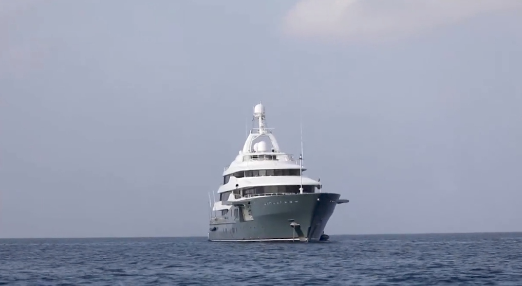 ރަޝިޔާގެ މަހުޖަނުންގެ ޔޮޓްތައް ރާއްޖޭގައި އުޅޭކަމަށްބުނާ މައްސަލަ ދުނިޔޭގެ ސަމާލުކަމަށް