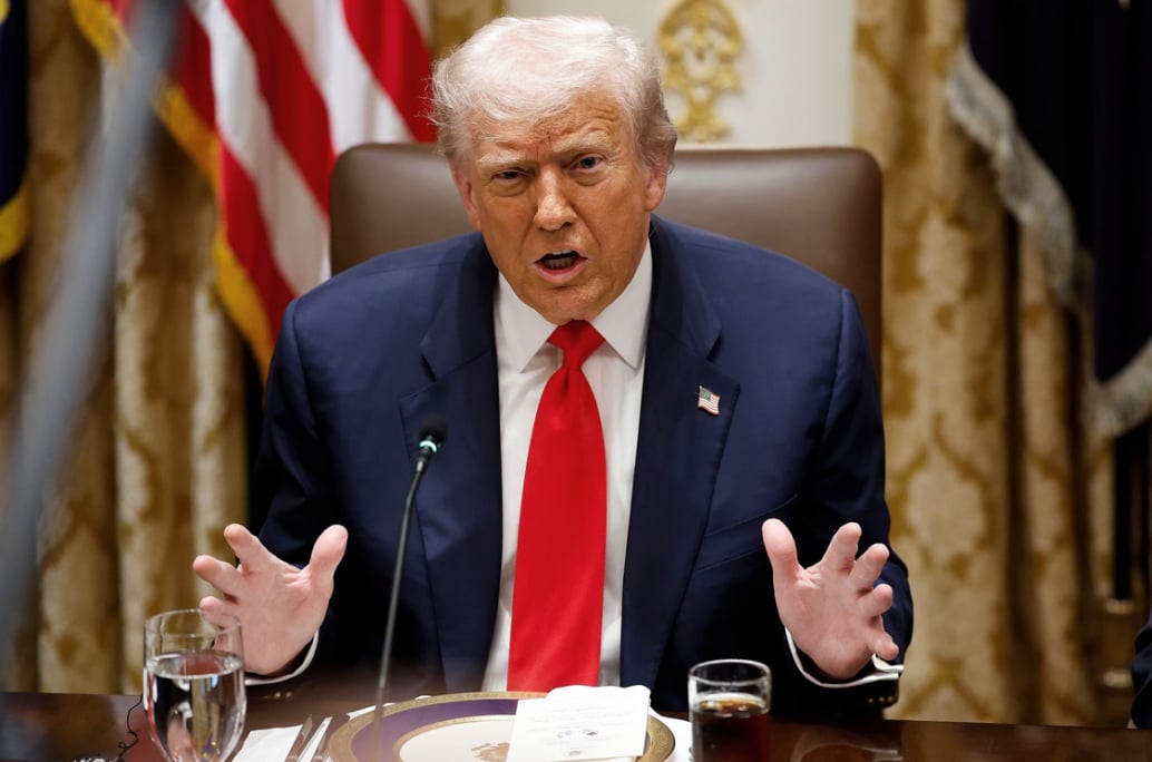 ހަމާސް އިން އެއްބަސްވުމާ ހިލާފުވެއްޖެނަމަ ޖެނޮސައިޑު ފެށުމަށް ހުއްދަދޭނަން: ޓްރަމްޕު